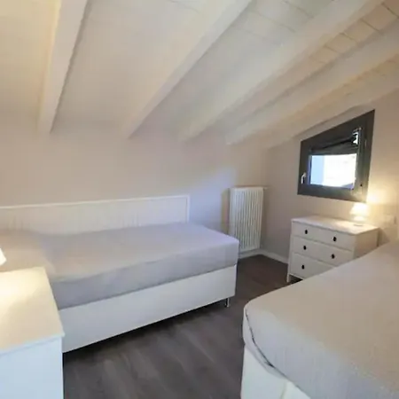 Comacina Lejlighedshotel *